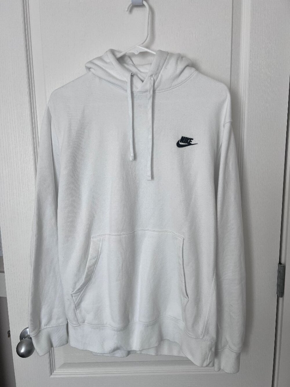 Nike Sportswear Club Fleece Pullover Hoodie - White (Large)